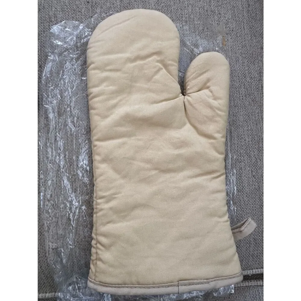 NEW Paul McCartney Flaming Pie Oven Mitt - Cream with Red Graphic